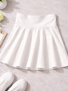 Women’s White High-Waist Flared Skort
